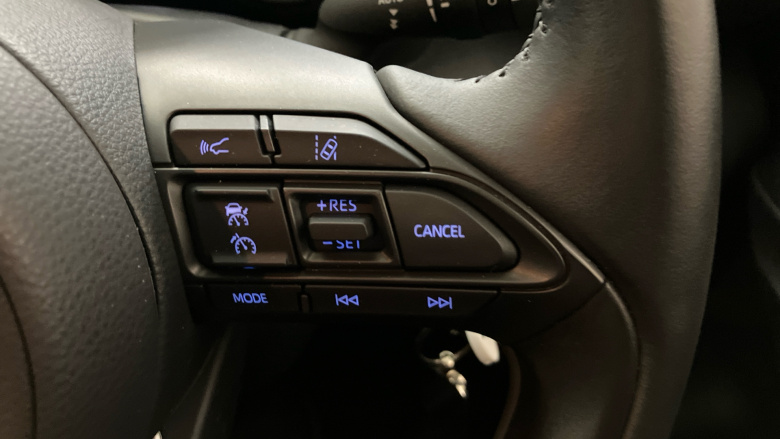 Toyota Yaris 1.5 Hybrid Design 5dr CVT Hybrid Hatchback
